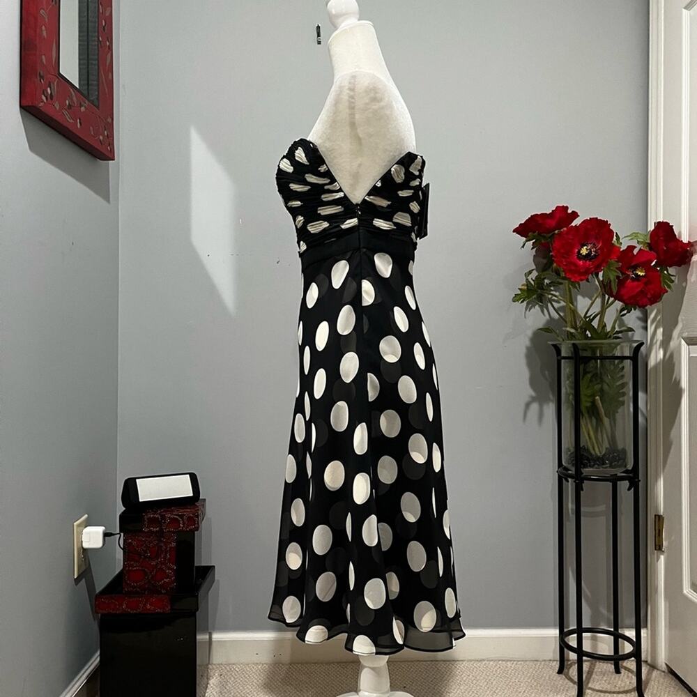 NEW Ann Taylor Silk Ruched A-line Fit Flare Strapless Polka Dot Midi Dress 2 NWT - Picture 6 of 16